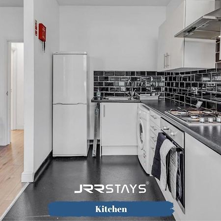 Cardiff Stylish 2 Bedroom Sleeps 6 Wi-Fi - Jrr Stays Eksteriør bilde
