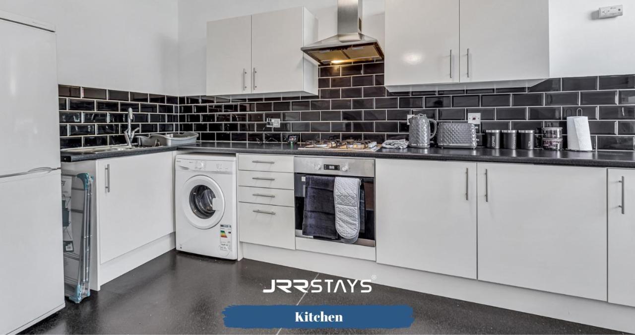 Cardiff Stylish 2 Bedroom Sleeps 6 Wi-Fi - Jrr Stays Eksteriør bilde