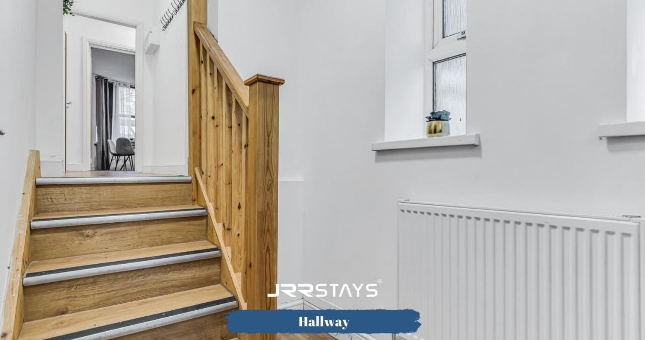 Cardiff Stylish 2 Bedroom Sleeps 6 Wi-Fi - Jrr Stays Eksteriør bilde